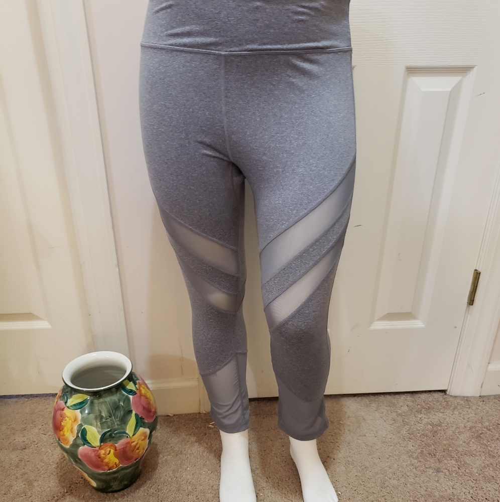 Athletic capri